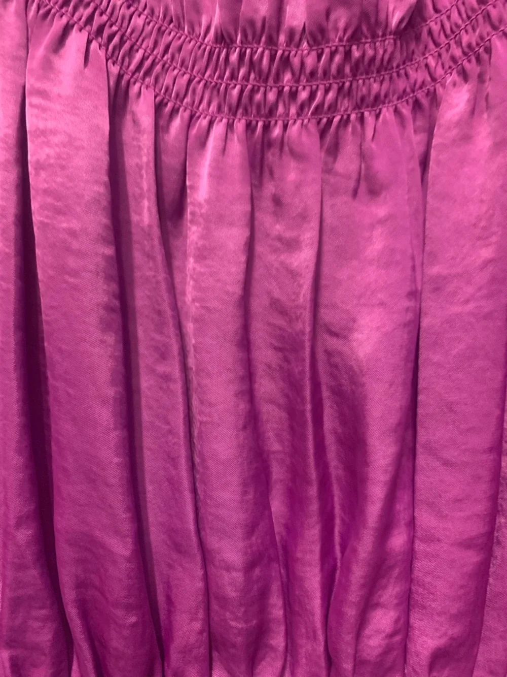 Pink Satin Blouson Top. Size Medium - Picture 2 of 5
